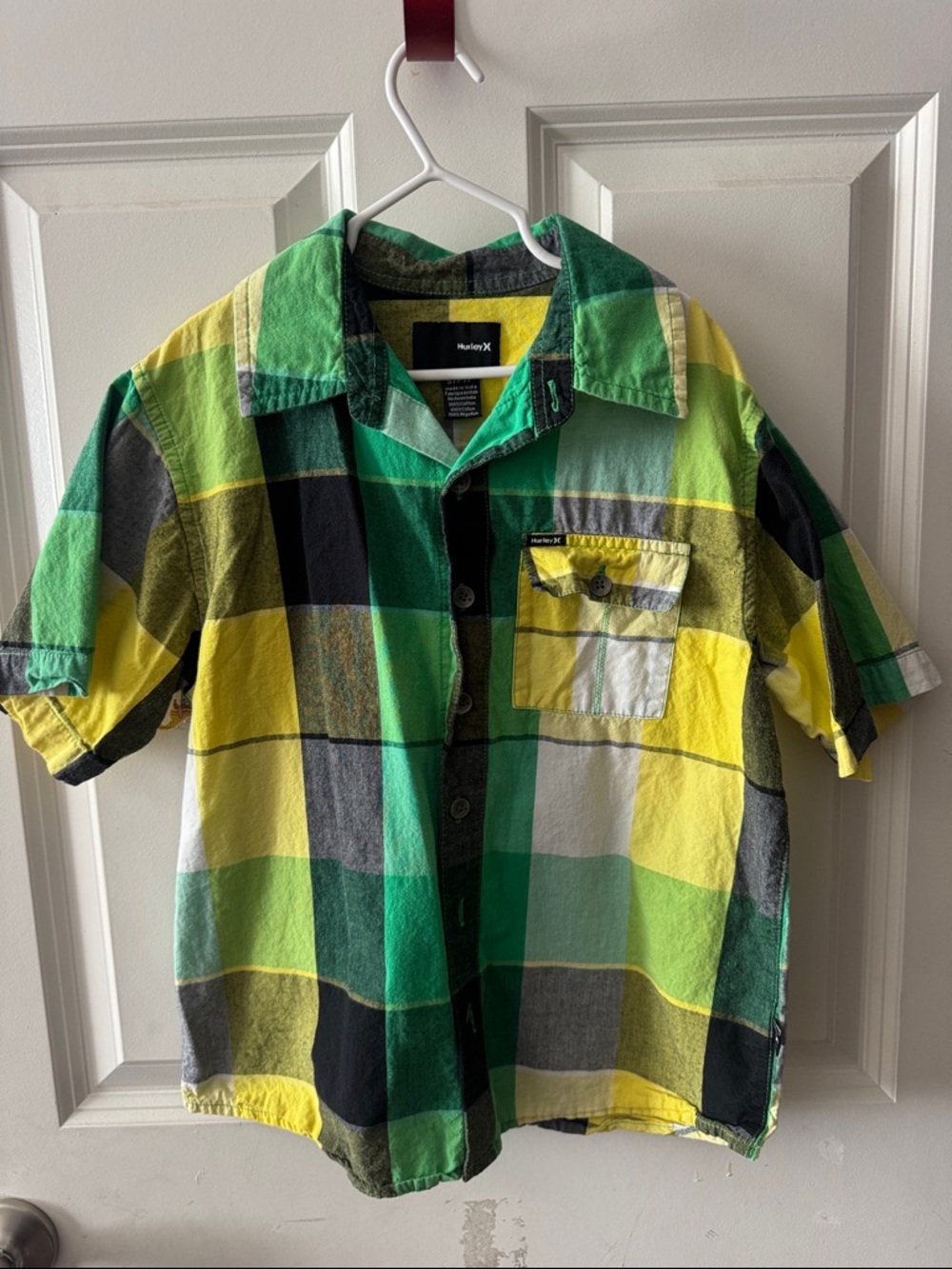 Hurley Yellow, Green & Black Plaid Short-Sleeve Button-Down Shirt